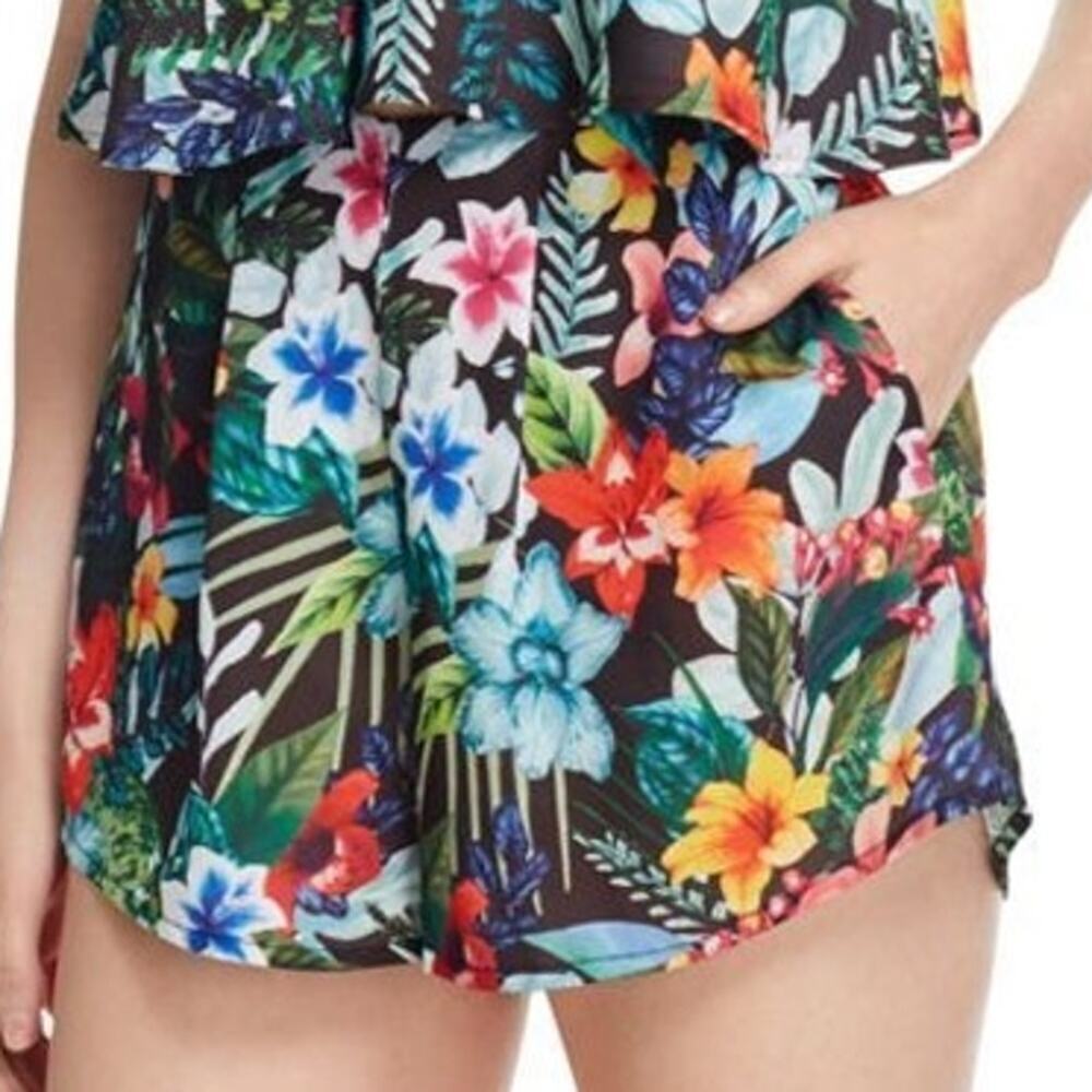 SHOW ME YOUR MUMU Swayer Short High Rise in Tropical Print Size Medium